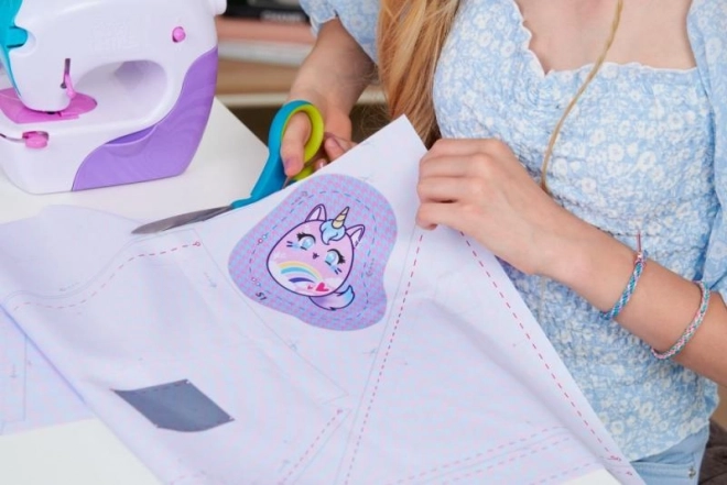 Šivalni stroj za modo Fashion Studio