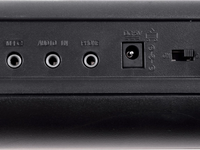 Praktična povezljivost in USB napajanje