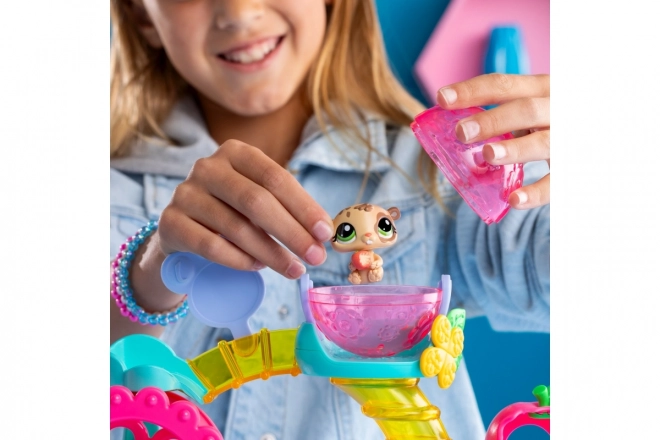 Littlest Pet Shop Zabavna tovarna z dvema figurama