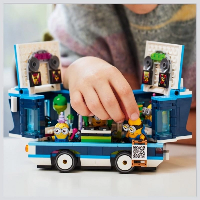 Komplet Minions - Minionski zabavni avtobus
