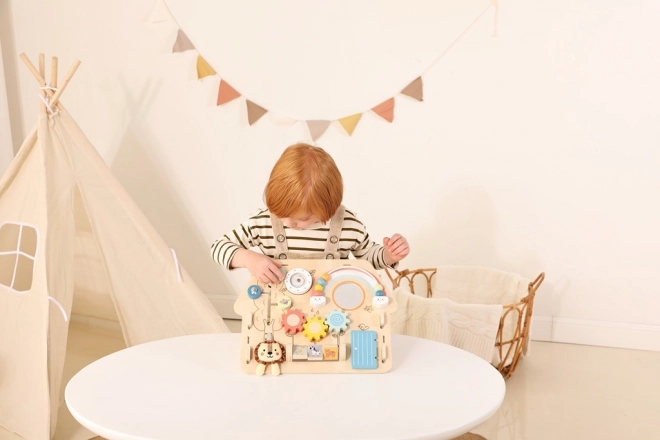 Aktivna plošča Levčkova hiša od 2Kids Toys