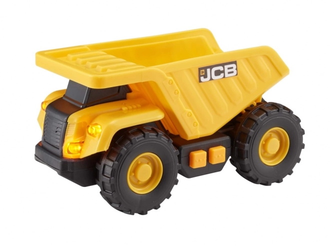 Navdihnjeno z znamko JCB