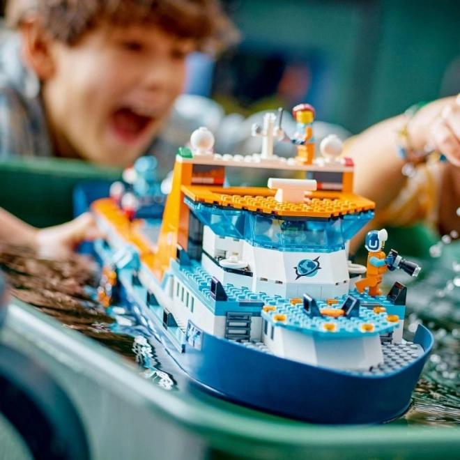 LEGO City ladja raziskovalcev Arktike