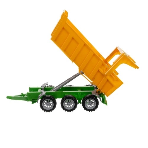 Kmetijski traktor s prikolico 24711