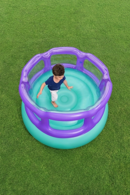 Napihljiv trampolin Bestway za otroke