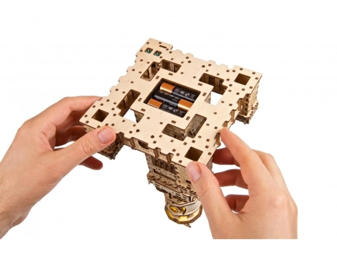 Ugears 3D leseno mehansko sestavljanko Aleksandrijski svetilnik