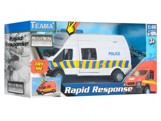 Kovinski avto Rapid 1:48 z zvokom