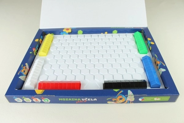 Čebela krasi panj 60 kosov mozaik v škatli 43x32x3,5 cm