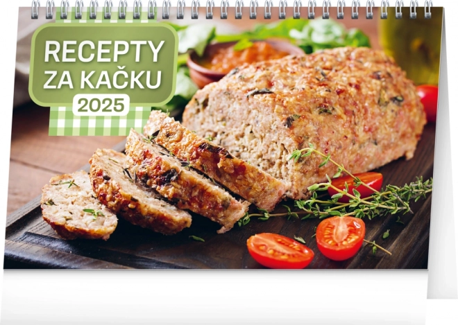 NOTIQUE Namizni koledar Recepti za pičkin dim 2025, 23,1 x 14,5 cm