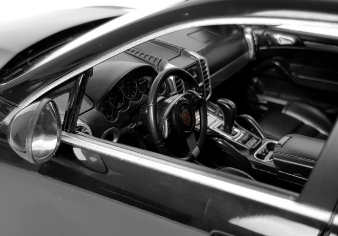 Rastar R/C Porsche Cayenne Turbo Rastar 1:14 črn s daljinskim upravljanjem