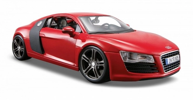 Kovinski model avtomobila Audi R8 V10 Plus 1:24