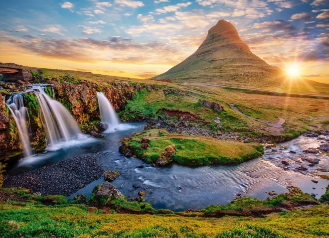 Sestavljanka Slap Kirkjufellsfoss, Islandija - 2000 kosov