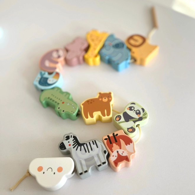 WOOPIE GREEN lesena natikanka ZOO Montessori komplet 13 delov