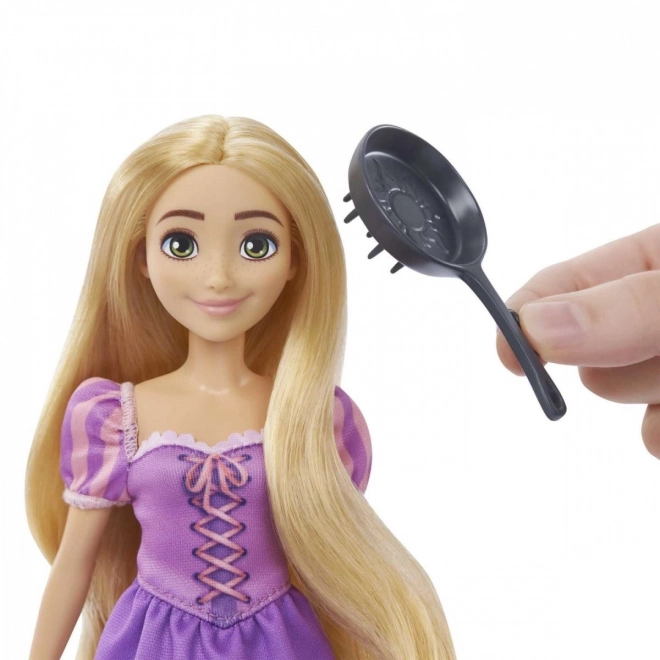 Disney princesa Rapunzel in Maximus