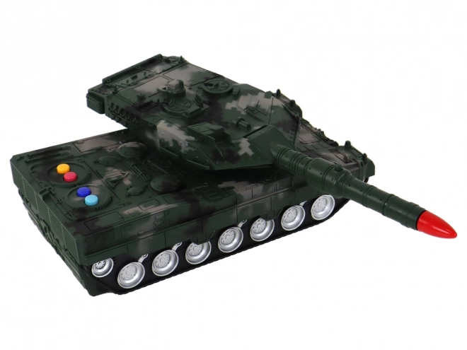 Zeleni RC tank