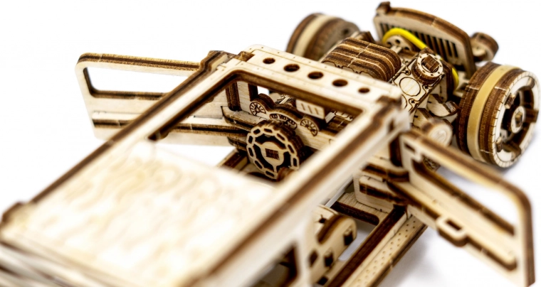 Kakovostna lesena izdelava brez lepila