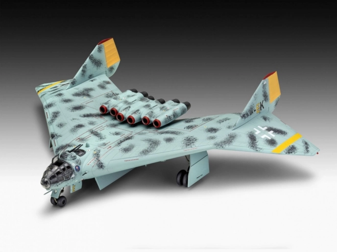 Plastični model letala serije P Arado AR E.555 1/72