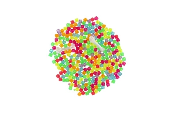 Perlice s nitko plastika mešanih barv v plastični posodici 3,5x12,5cm