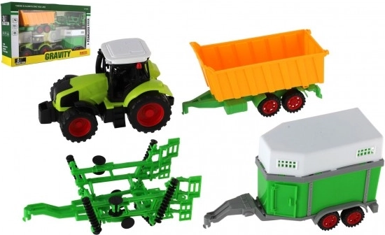 Otroški traktor s tremi prikolicami
