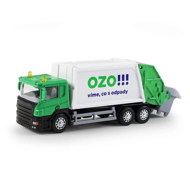 Smetarski tovornjak z logotipom OZO