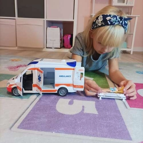 Otroška reševalna vozila z nosili in svetlobnimi signali
