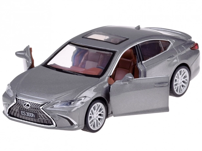 Model avtomobila Lexus ES300h 1:35 z osvetlitvijo in zvokom
