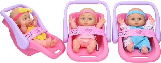 Dojenček v prenosnem sedežu 20 cm