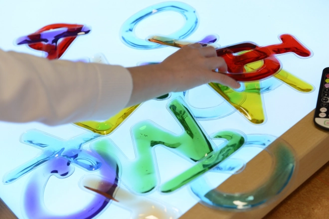 Masterkidz Kvadratni LED svetlobni panel barvni + set dodatkov