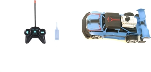 RC avto z dimnim učinkom – modro
