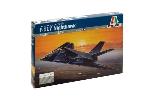 Plastični model letala F-117A Stealth za lepljenje