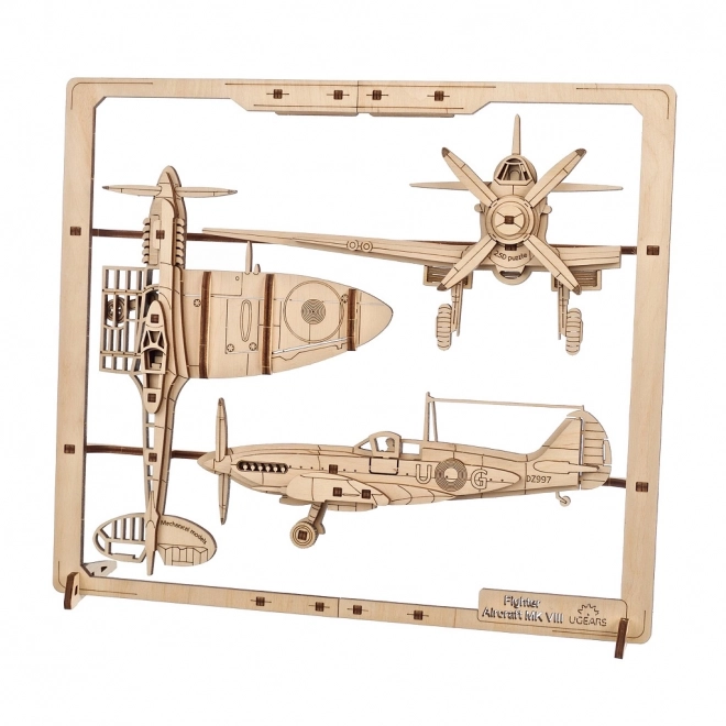 Ugears lesenična mehanična sestavljanka Lovski letalo