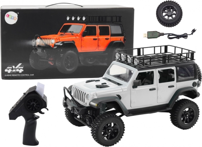Terensko RC vozilo 2.4G s pogonom 4x4 – sivo