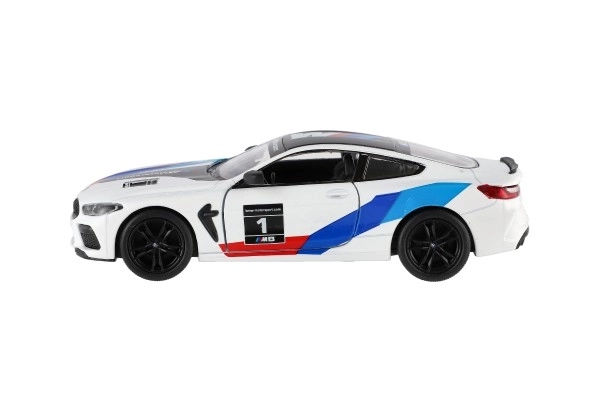 Avto Kinsmart BMW M8 Competition Coupé 1:38 kov/plast 12,5cm 4 barve na povratni pogon 12kom v škatli