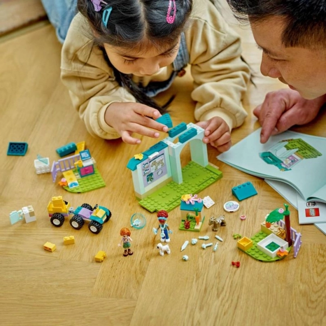 LEGO® Friends 42632 Veterinarska klinika za živali s kmetije