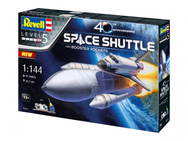 Revell model Space Shuttle s pospeševalnimi raketami