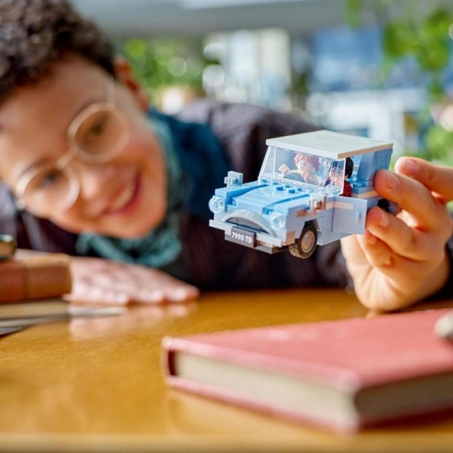 LEGO Harry Potter 76424 Leteči avtomobil Ford Anglia