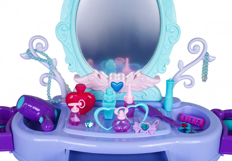 Osvetljeno ogledalo za čarobno vzdušje