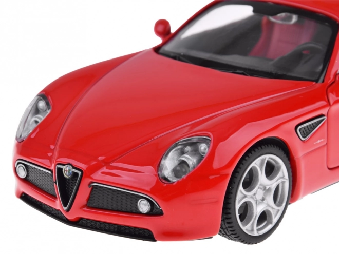 Model avtomobila iz kovine Alfa Romeo 8C Competizione, merilo 1:32