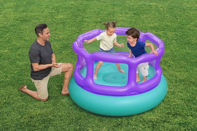 Napihljiv trampolin Bestway za otroke