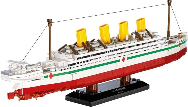 Model ladje H.M.H.S. Britannic 1:700