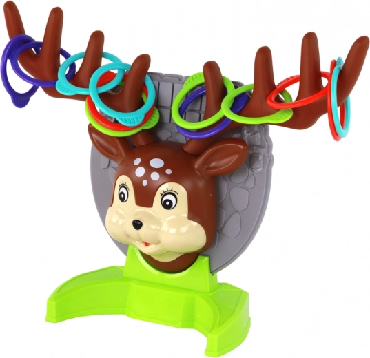 Stoji na mizi ali na steni