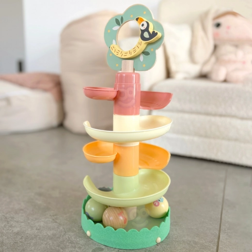 Enostavno sestavljanje iz 6 barvnih delov