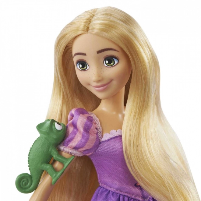 Disney princesa Rapunzel in Maximus