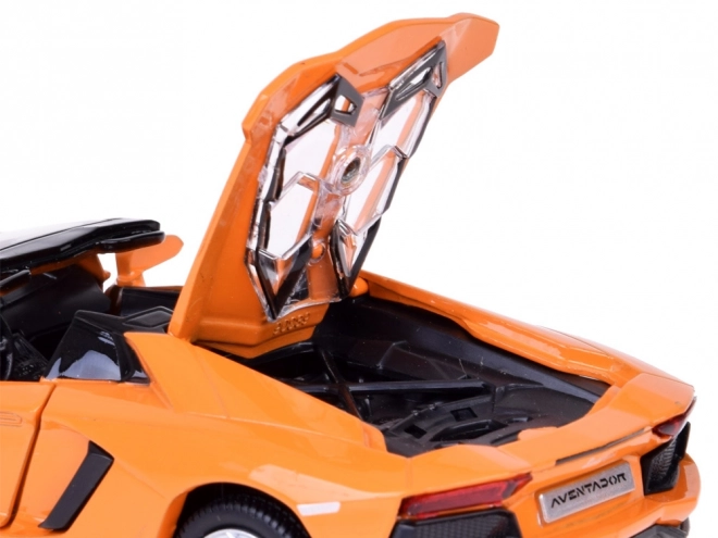Interaktivni kovinski model avtomobila Lamborghini Aventador Roadster