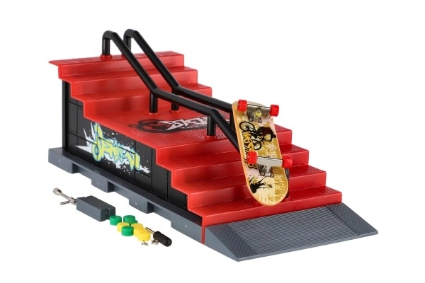 Skatepark - prstna rolka s plastično rampo 8cm in dodanimi dodatki, različni modeli v škatli 28x18cm