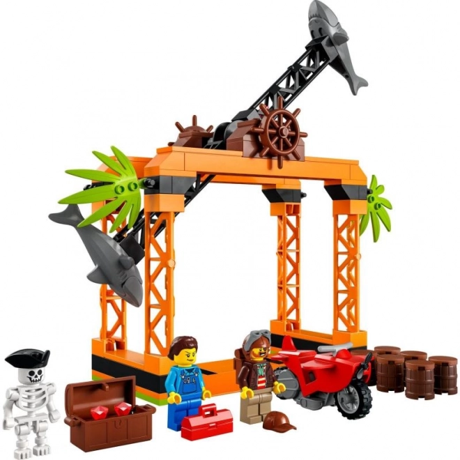 LEGO® City 60342 Izziv s kaskaderji sredi morskega psa