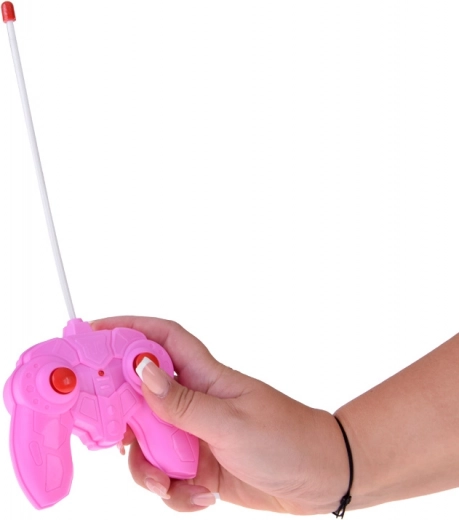 Preprosto daljinsko upravljanje za majhne roke