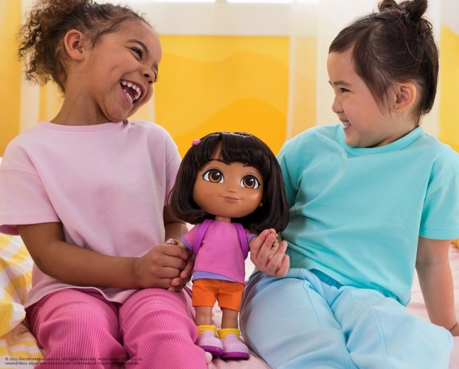 Poje, govori in predvaja