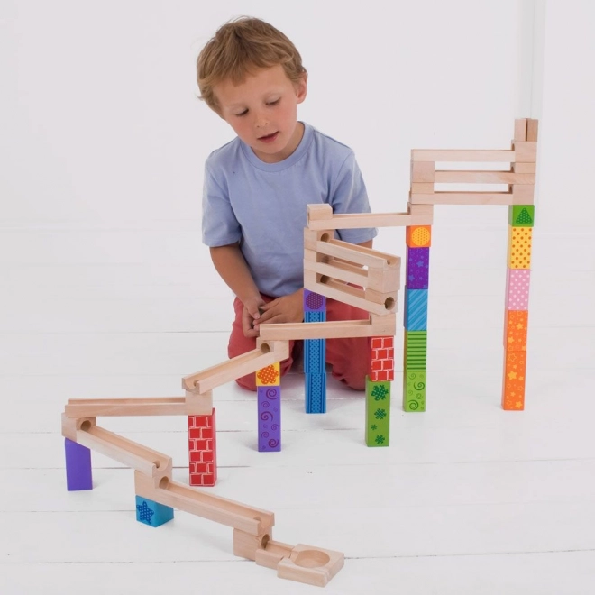 Bigjigs Toys Lesena kroglična proga barvna