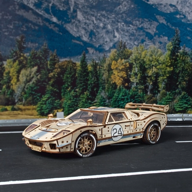 Ugears 3D lesena mehanska uganka Endurance Racer